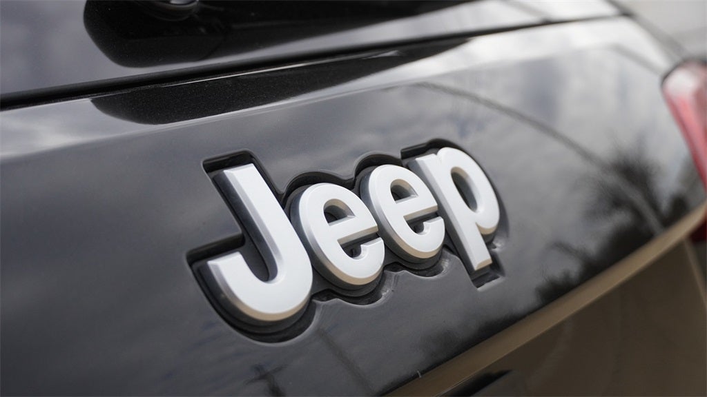 2016 Jeep Grand Cherokee Summit