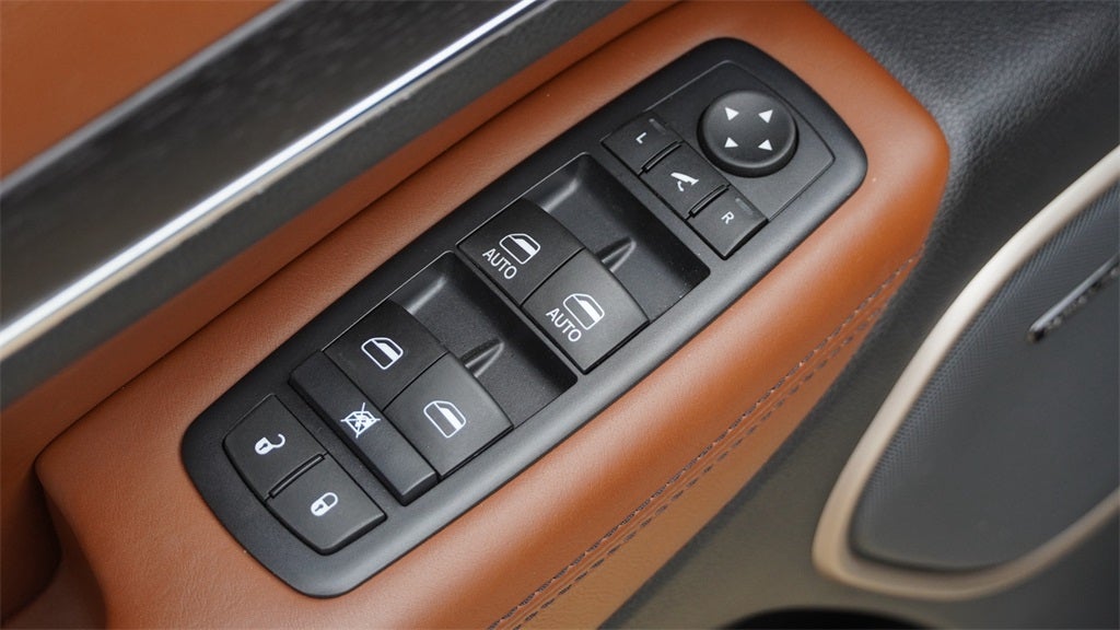 2016 Jeep Grand Cherokee Summit