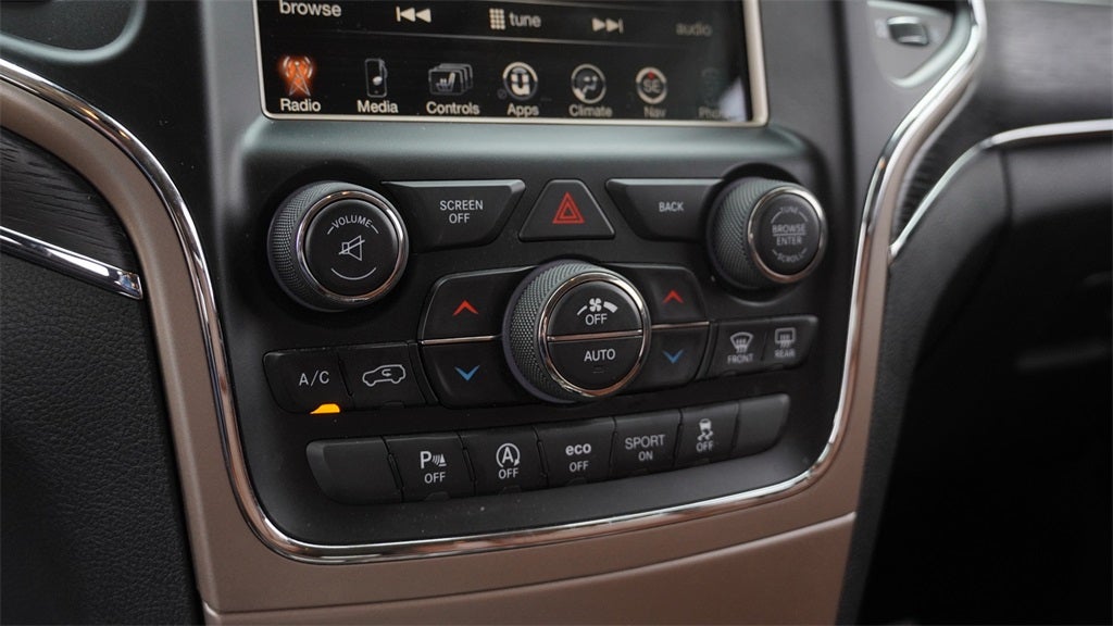 2016 Jeep Grand Cherokee Summit