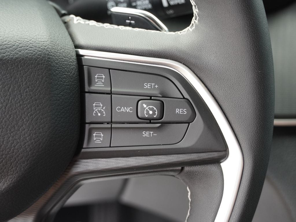 2023 Jeep Grand Cherokee Altitude X