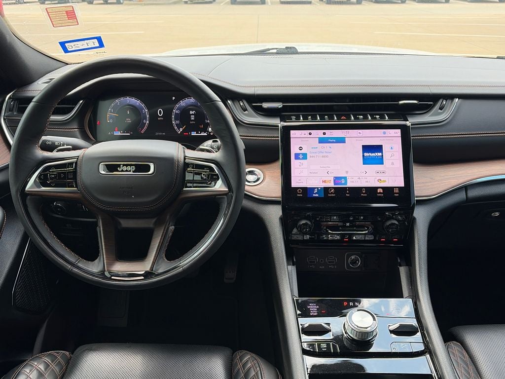 2025 Jeep Grand Cherokee Summit