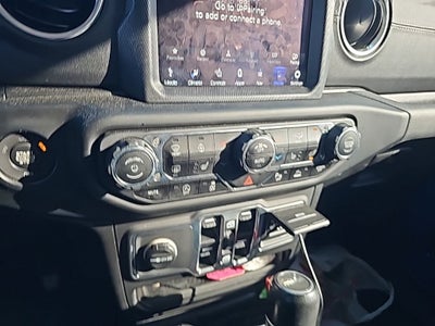 2021 Jeep Gladiator Overland