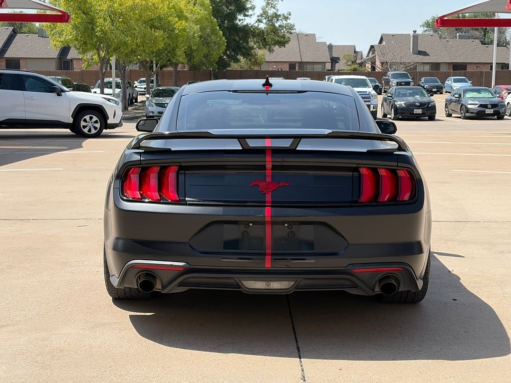 2020 Ford Mustang EcoBoost