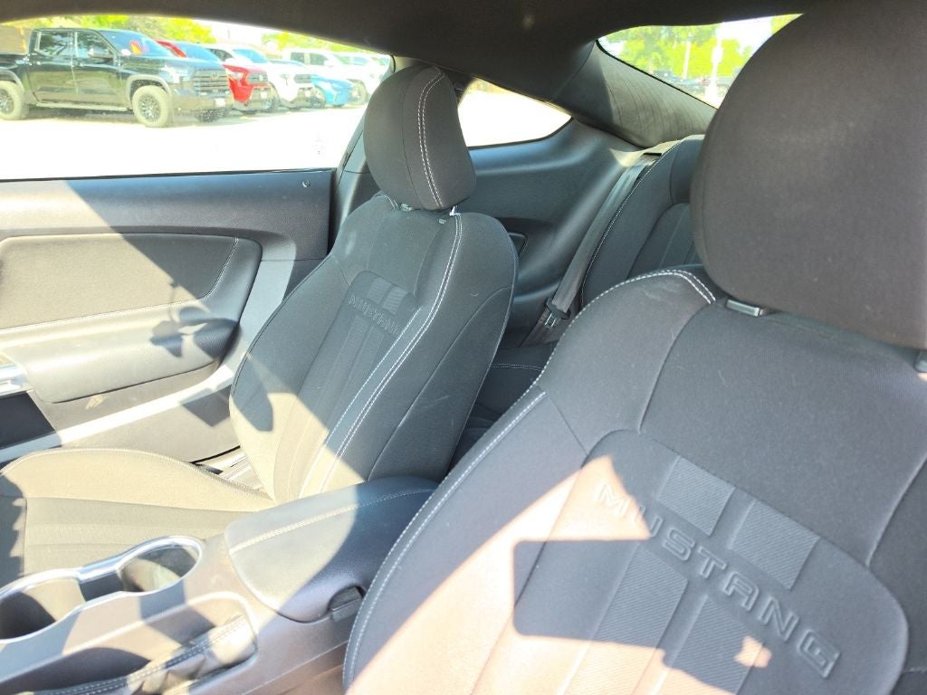 2019 Ford Mustang EcoBoost