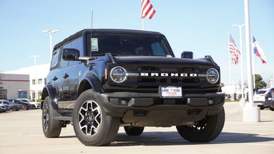 2023 Ford Bronco Outer Banks