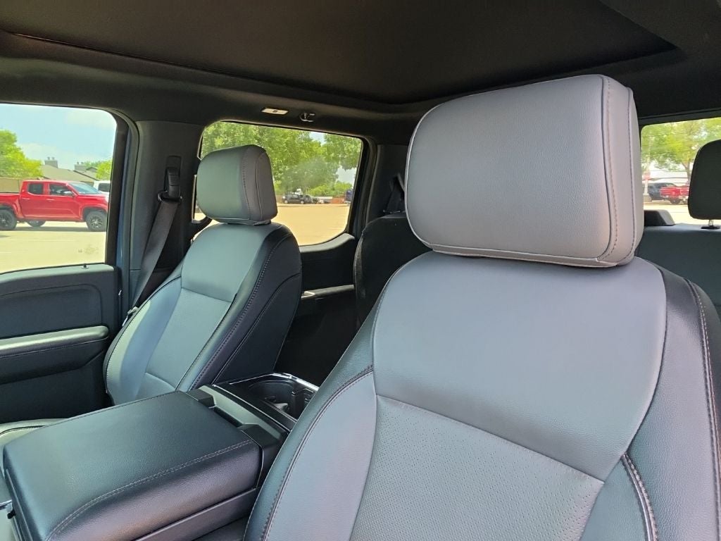2023 Ford F-150 Lightning Lariat