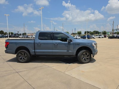 2023 Ford F-150 Lightning Lariat