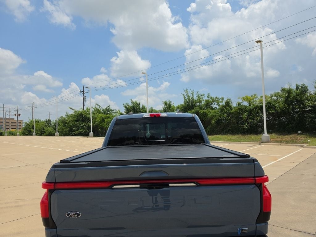 2023 Ford F-150 Lightning Lariat