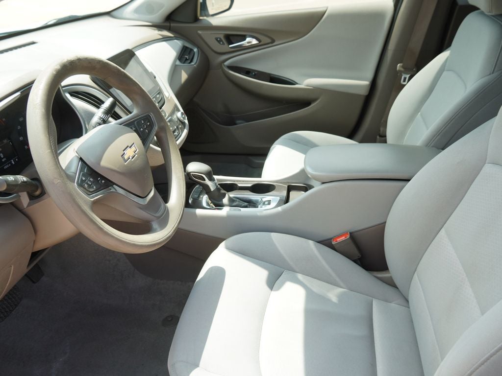 2024 Chevrolet Malibu LS 1FL
