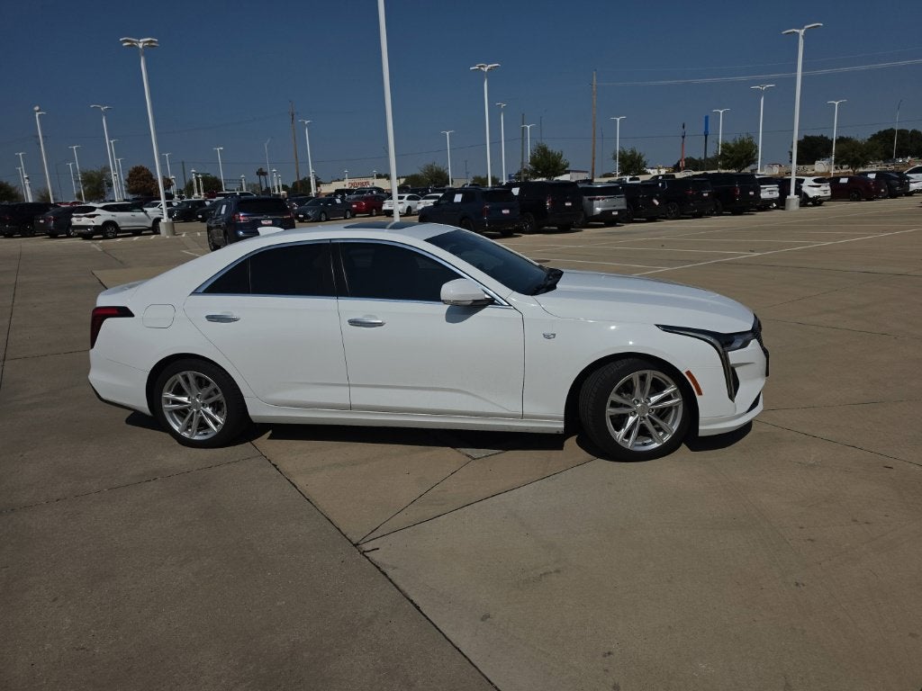 2021 Cadillac CT4 Luxury