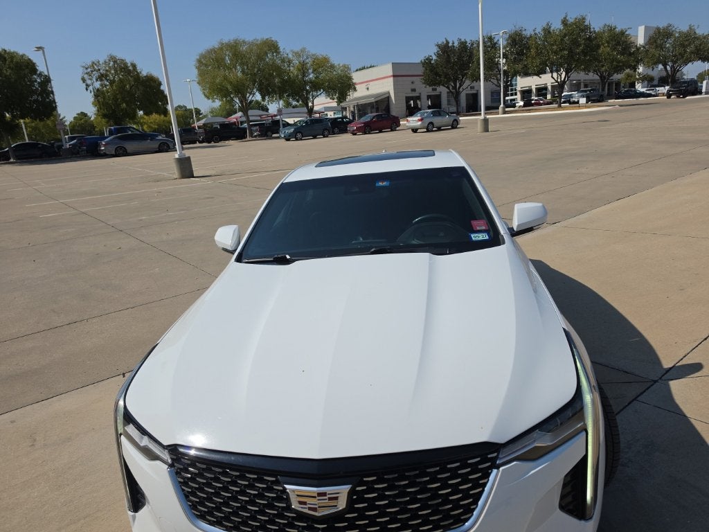 2021 Cadillac CT4 Luxury