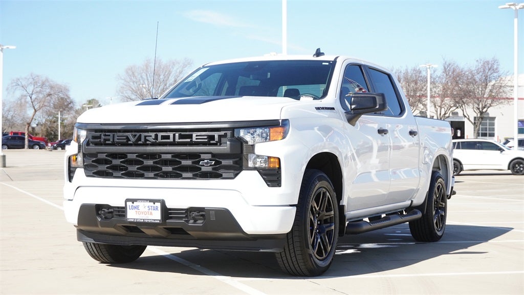 2023 Chevrolet Silverado 1500 Custom