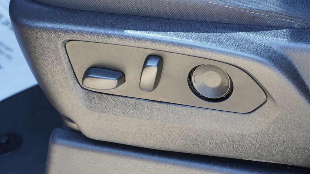 2022 Chevrolet Silverado 1500 RST - Photo 18