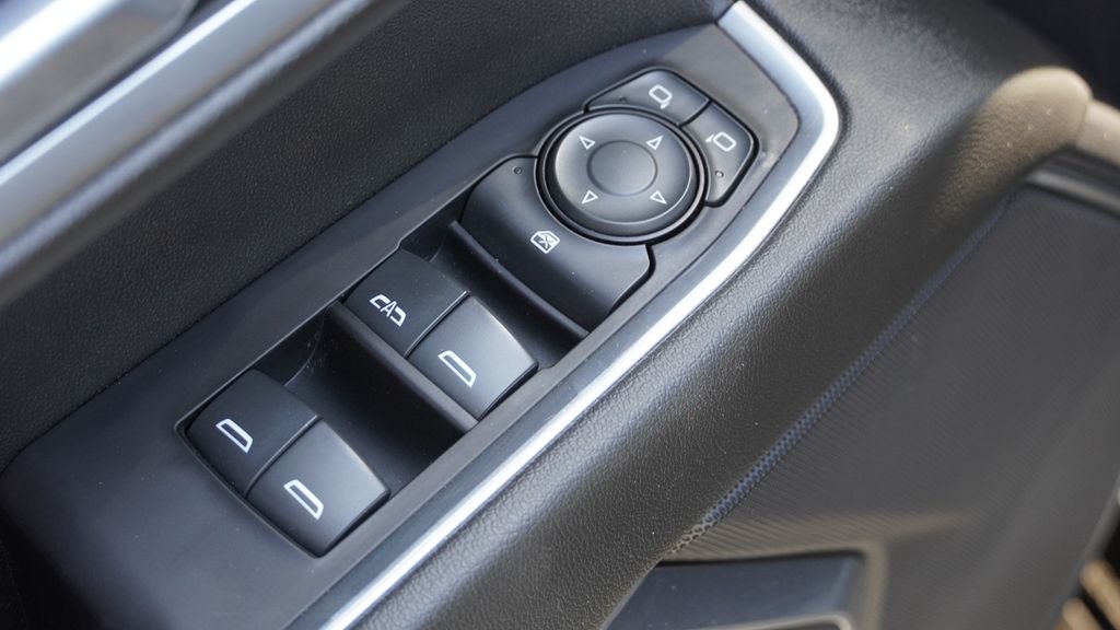 2022 Chevrolet Silverado 1500 RST - Photo 19