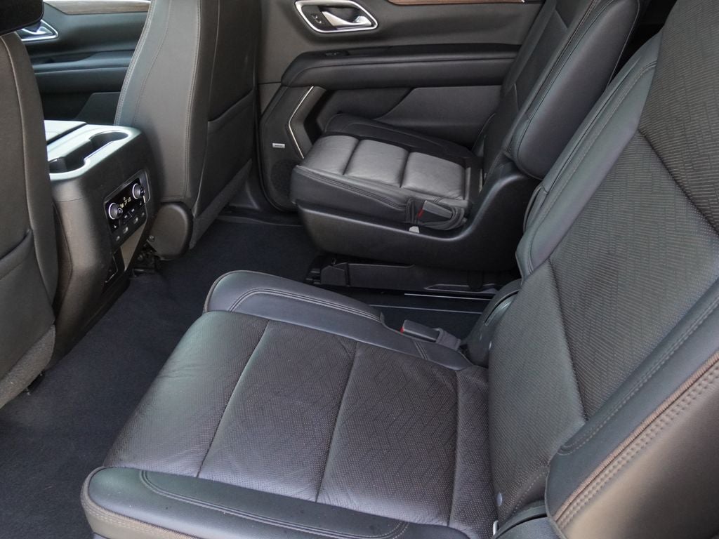 2021 Chevrolet Suburban High Country