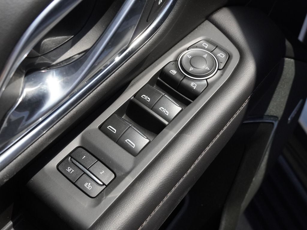 2021 Chevrolet Suburban High Country