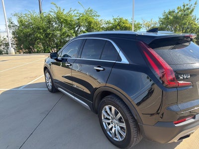 2023 Cadillac XT4 Premium Luxury