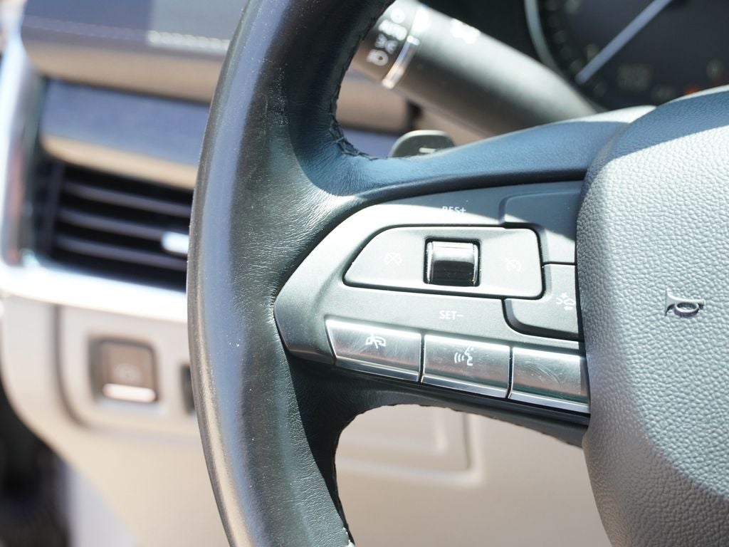 2022 Cadillac XT4 Premium Luxury
