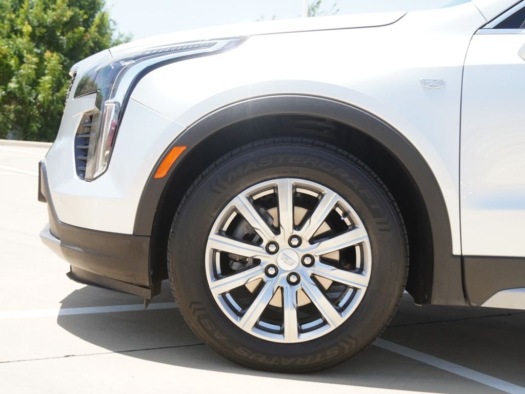 2022 Cadillac XT4 Premium Luxury