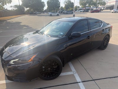 2025 Nissan Altima 2.5 SR