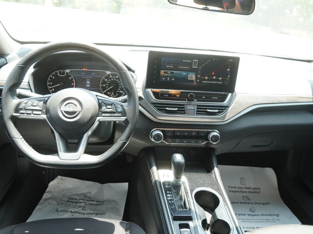 2024 Nissan Altima 2.5 SV