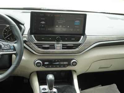 2024 Nissan Altima 2.5 SL
