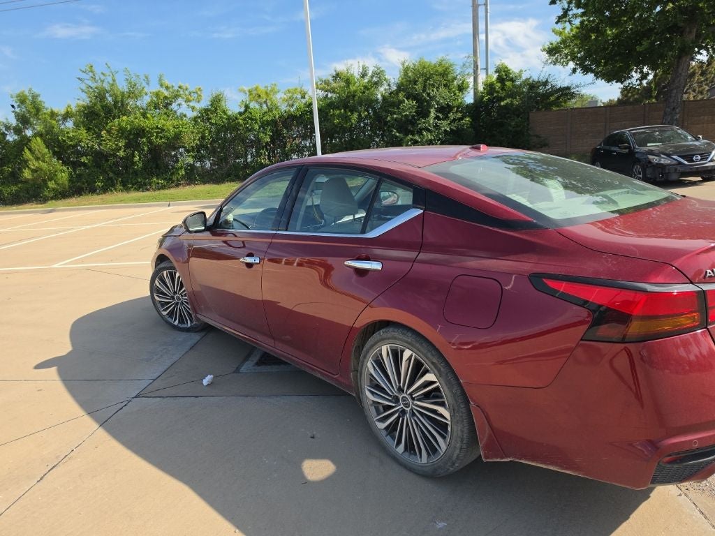 2024 Nissan Altima 2.5 SL