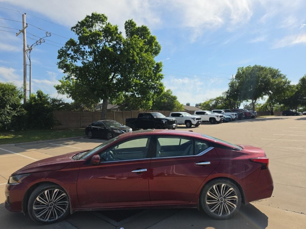 2024 Nissan Altima 2.5 SL