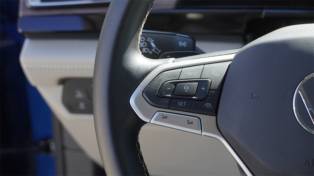 2025 Volkswagen Atlas 2.0T SEL