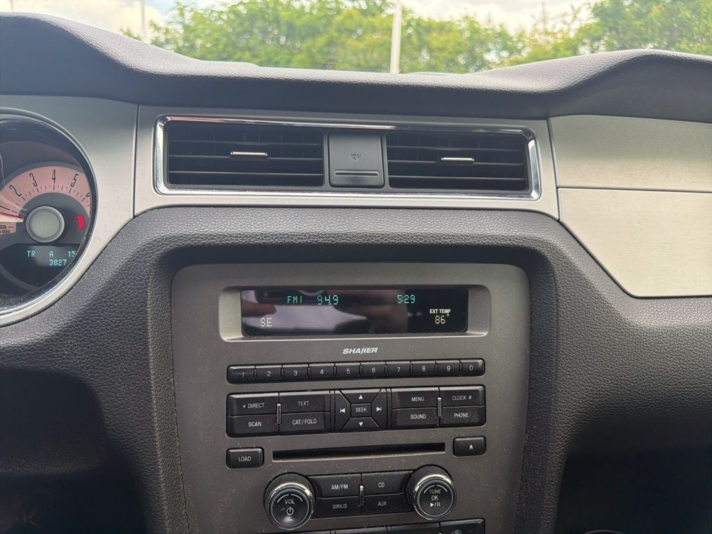 2012 Ford Mustang V6 Premium