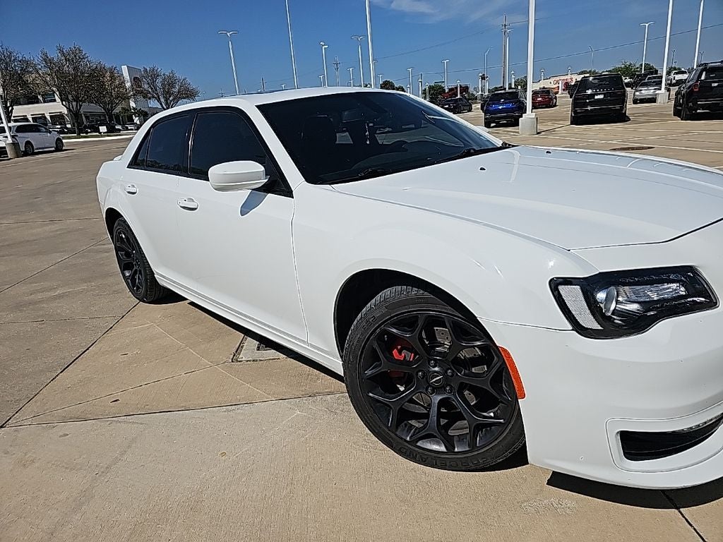 2019 Chrysler 300 S
