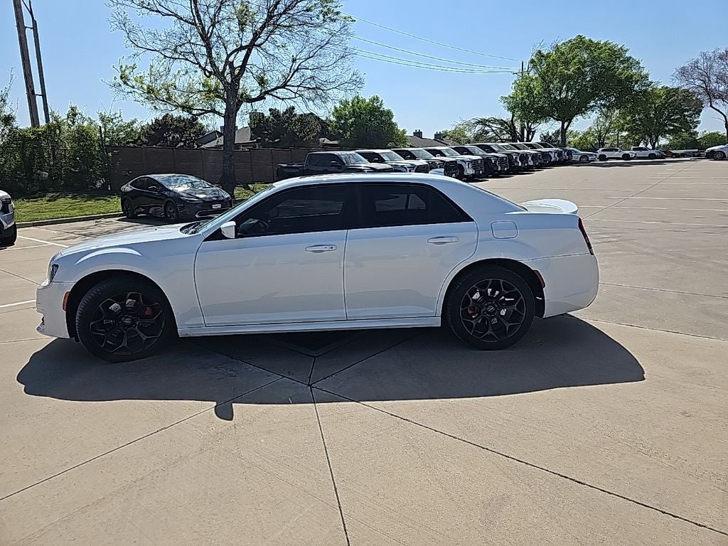 2019 Chrysler 300 S