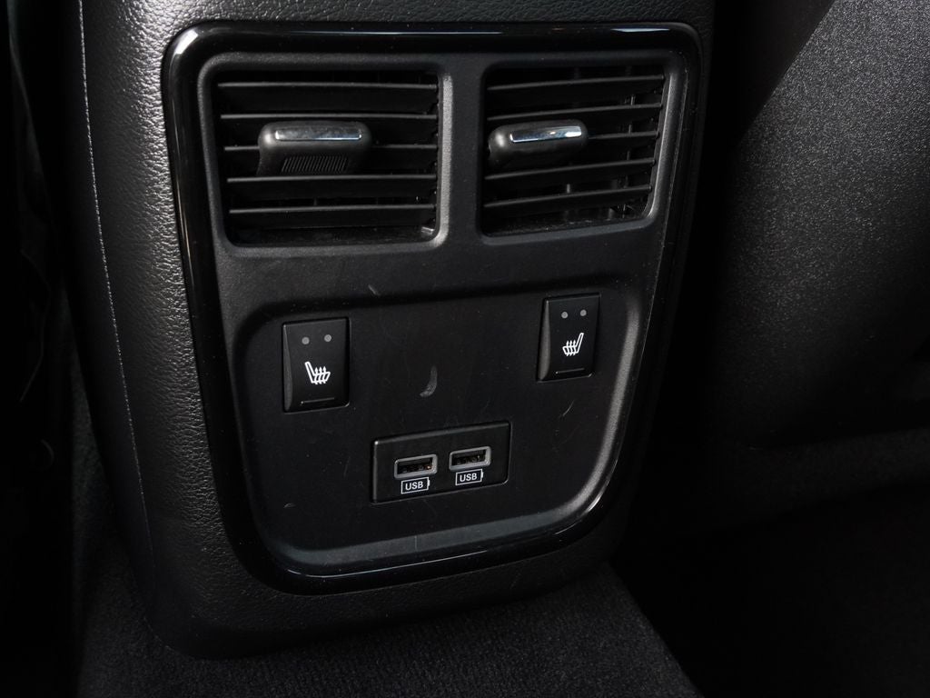 2023 Chrysler 300 S