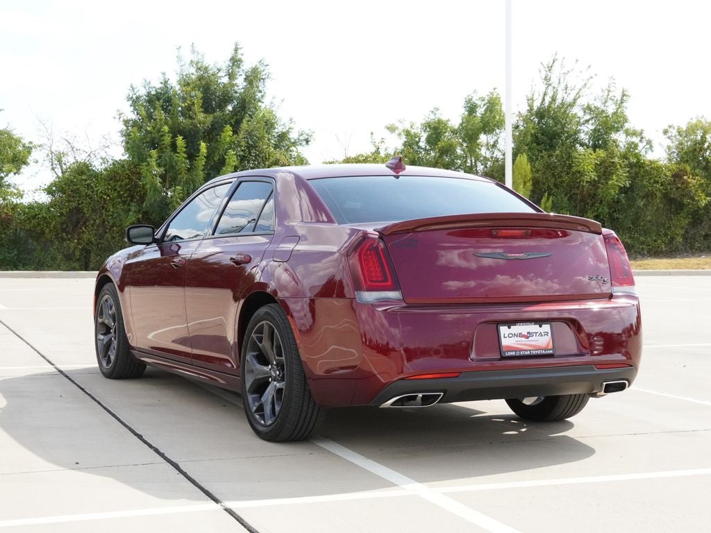 2023 Chrysler 300 S