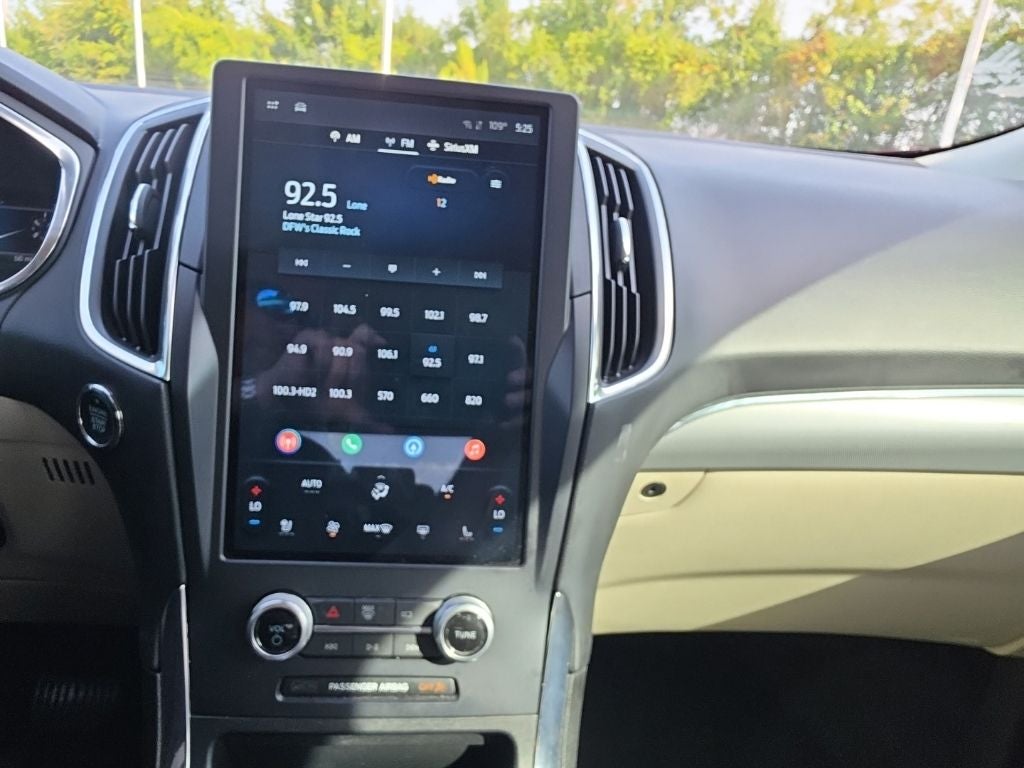 2021 Ford Edge Titanium