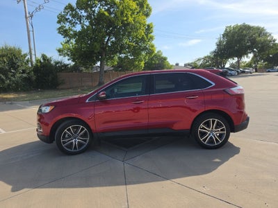 2021 Ford Edge Titanium