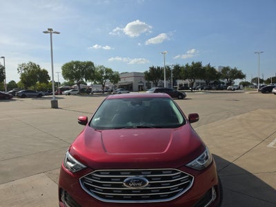 2021 Ford Edge Titanium
