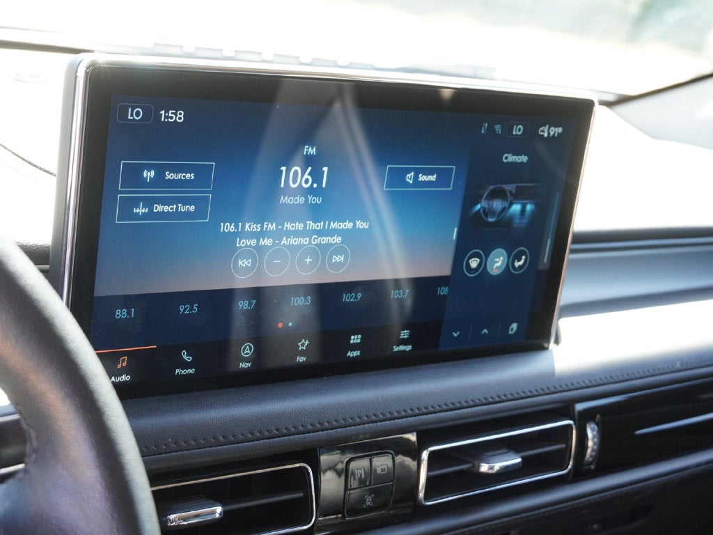 2022 Lincoln Nautilus Standard