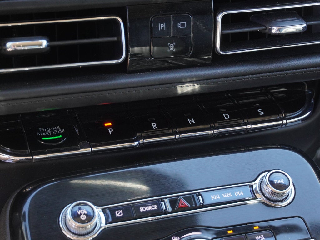 2022 Lincoln Nautilus Standard