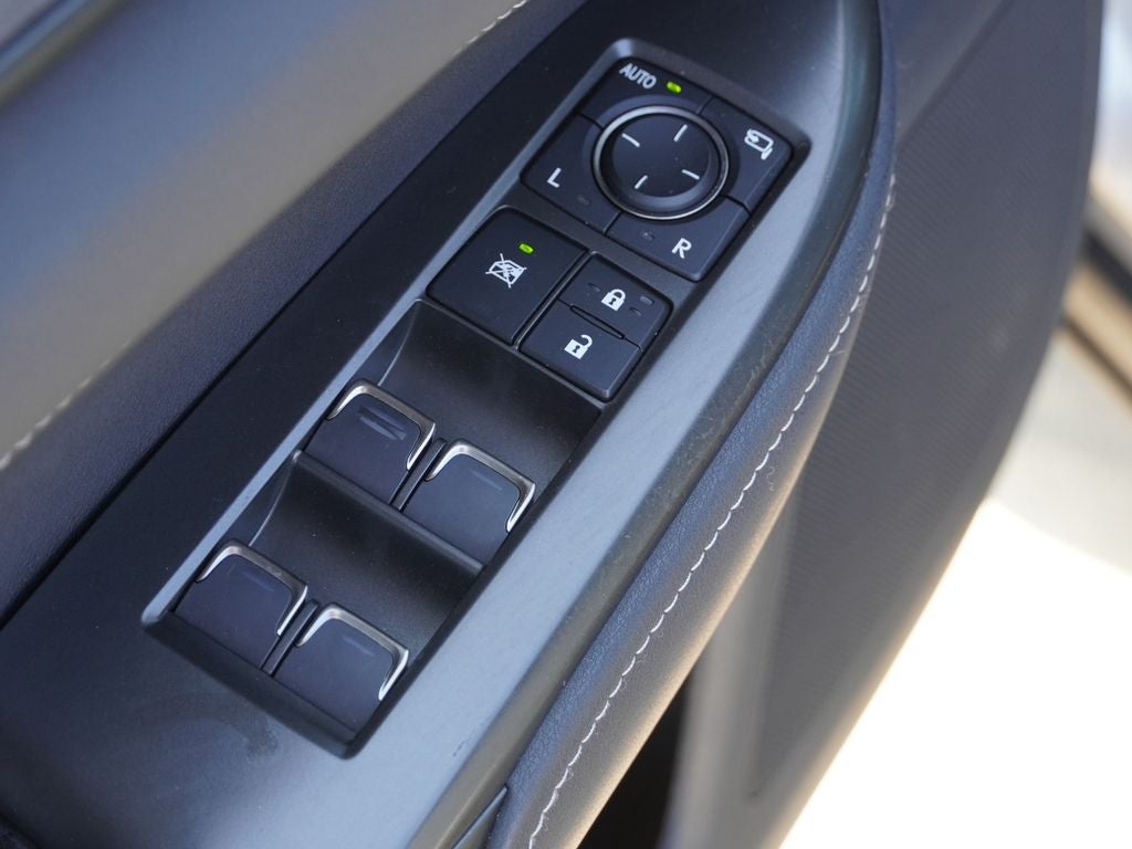 2023 Lexus NX 350 F SPORT Handling