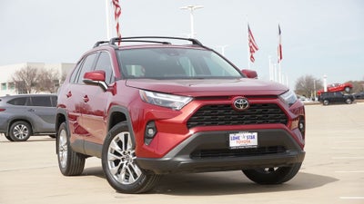 2025 Toyota RAV4 XLE Premium