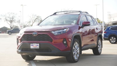 2025 Toyota RAV4 XLE Premium