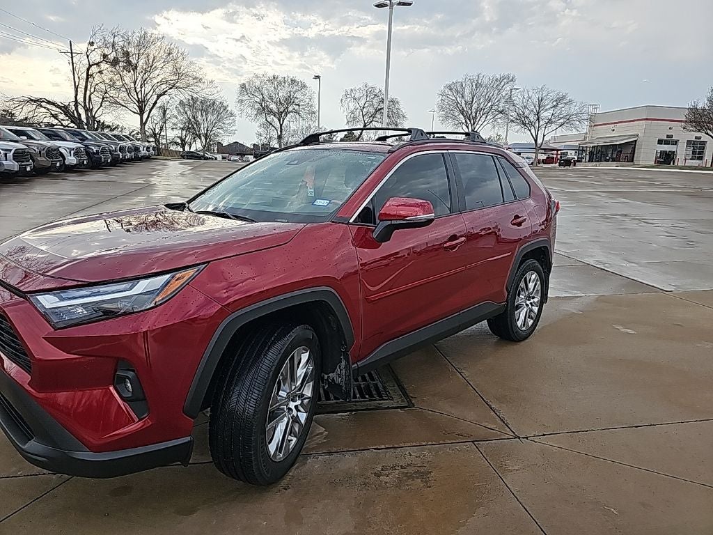 2025 Toyota RAV4 XLE Premium