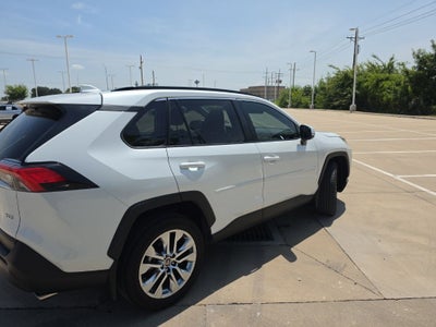 2025 Toyota RAV4 XLE Premium