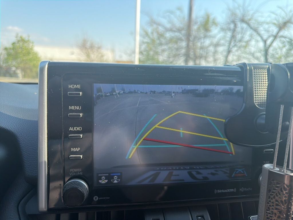 2020 Toyota RAV4 Hybrid XSE