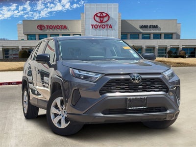 2024 Toyota RAV4 LE