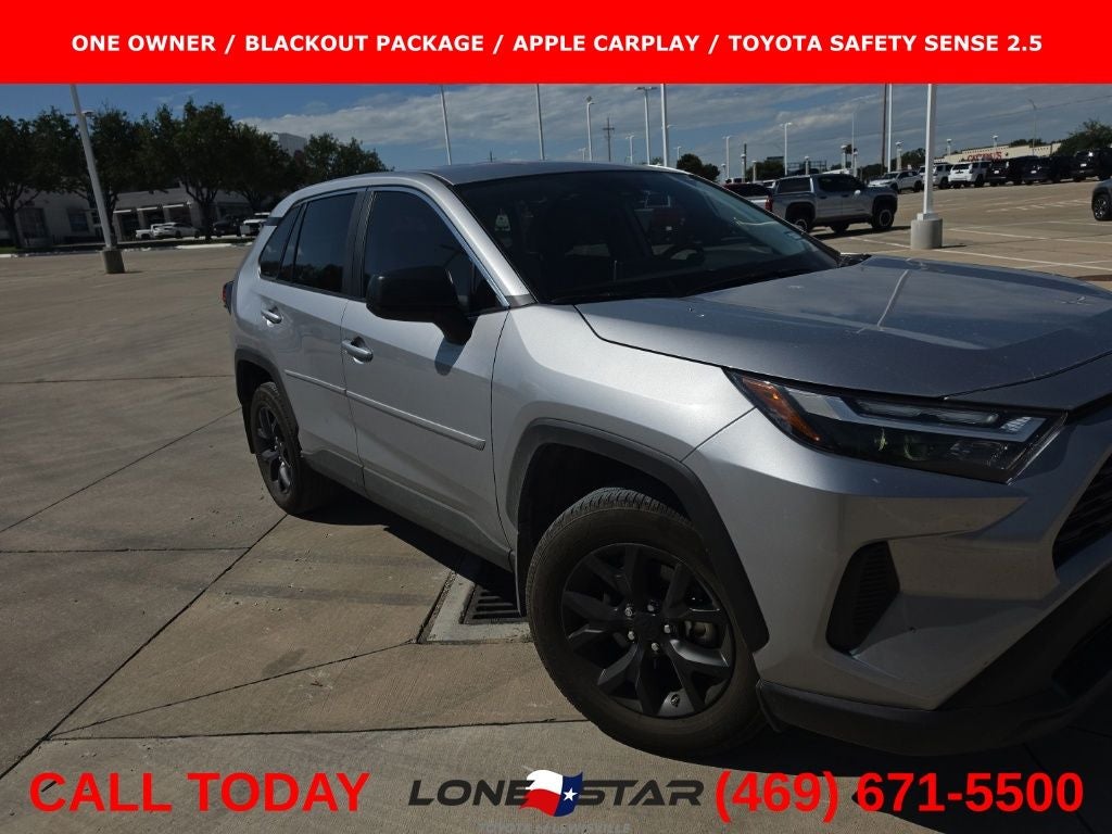 2025 Toyota RAV4 LE