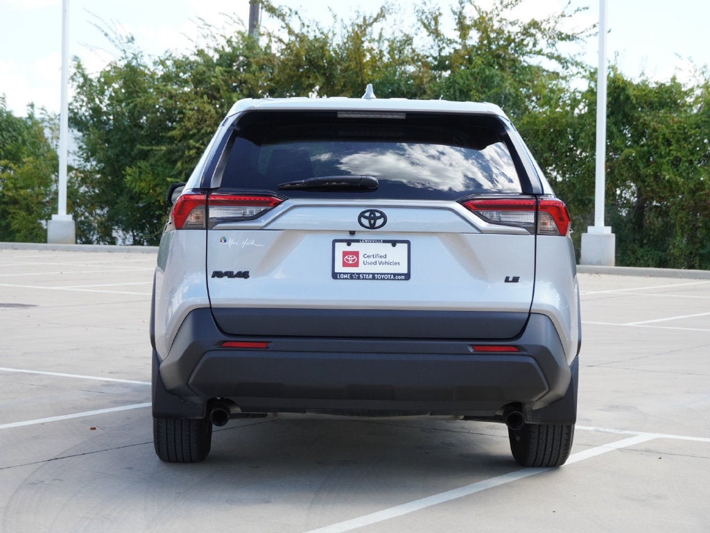 2024 Toyota RAV4 LE
