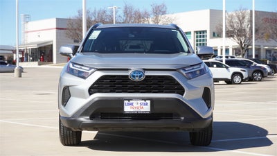 2022 Toyota RAV4 Hybrid XLE