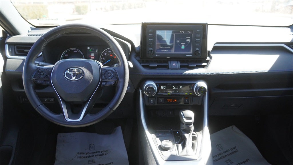 2022 Toyota RAV4 Hybrid SE